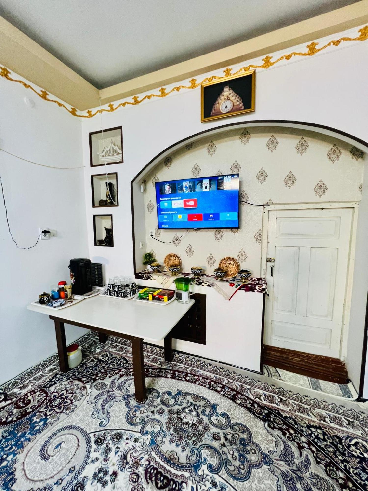 Gold Khiva Bed & Breakfast Exterior photo